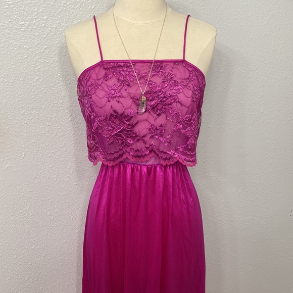 Vintage Pink Lace Pajama Dress - Picture 5 of 9